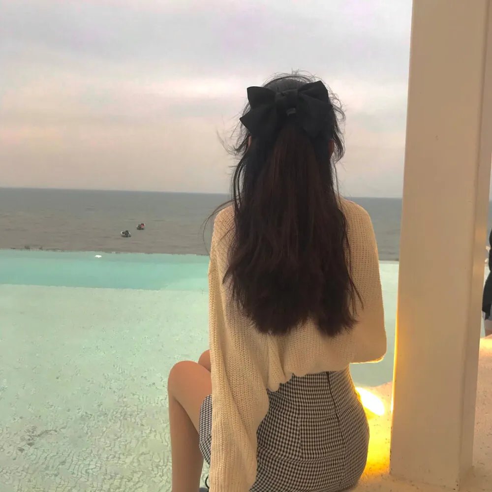 小白兔 在线观看封面